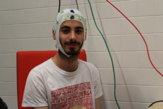 Figure 3.2 : casque EEG sans électrodes