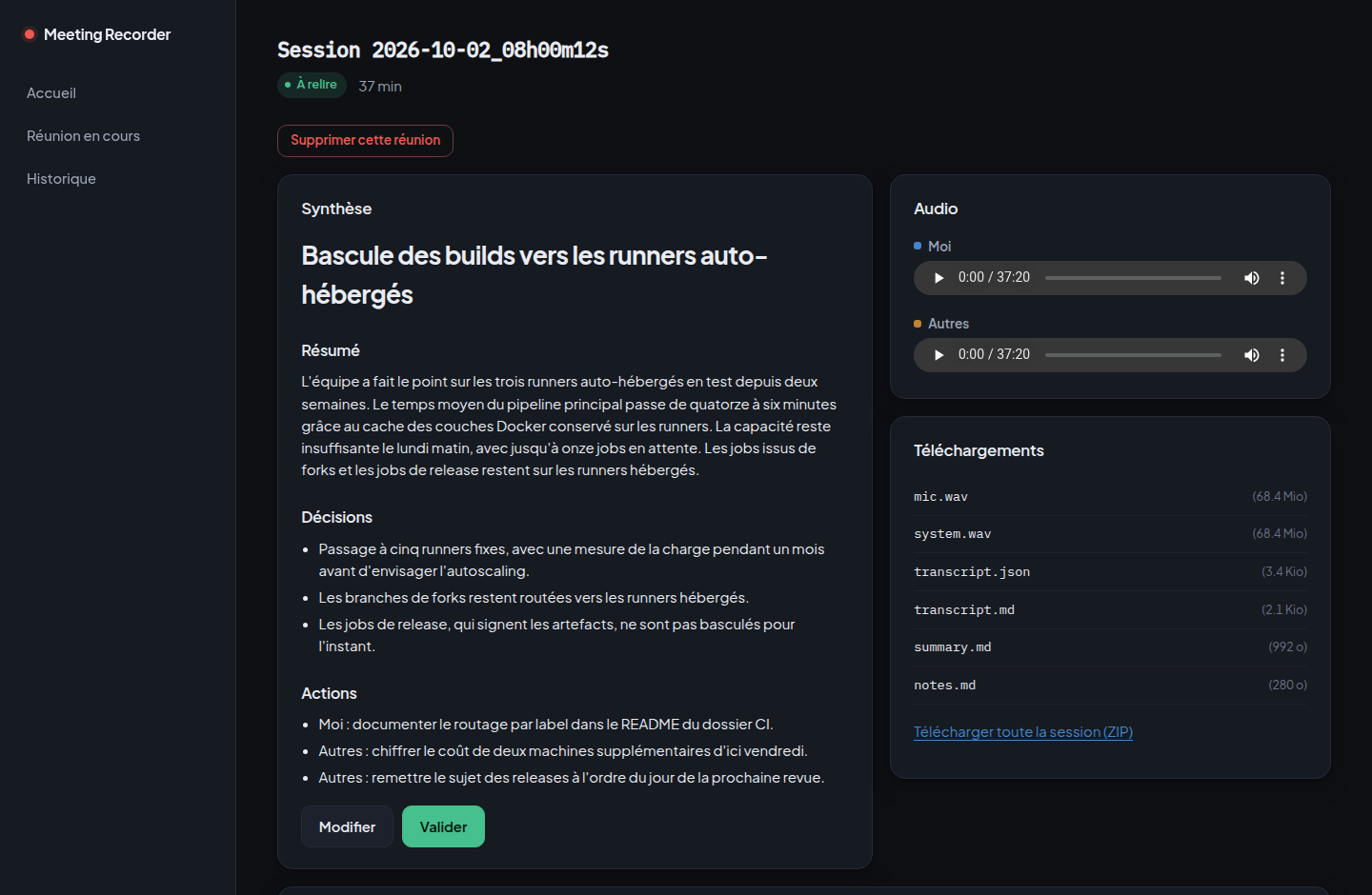 Écran de session : synthèse avec résumé, décisions et actions, lecteurs audio et téléchargements